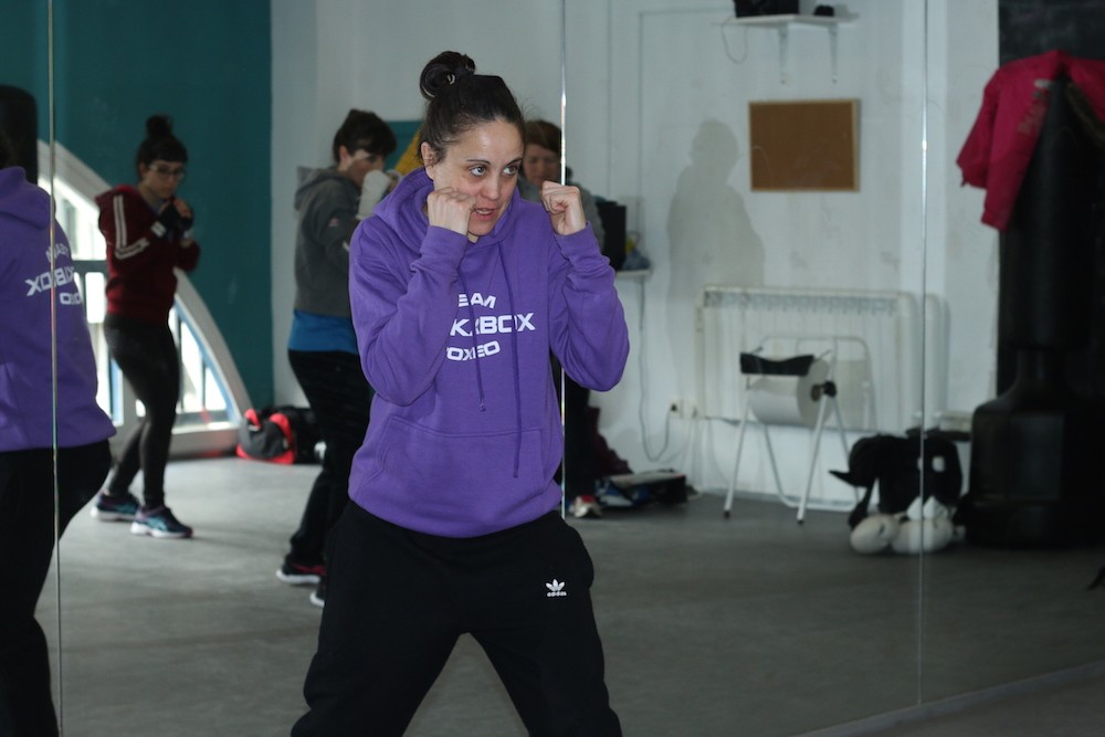 Apirilaren 14an boxeolari profesional moduan debutatuko du Ixa Rodriguezek