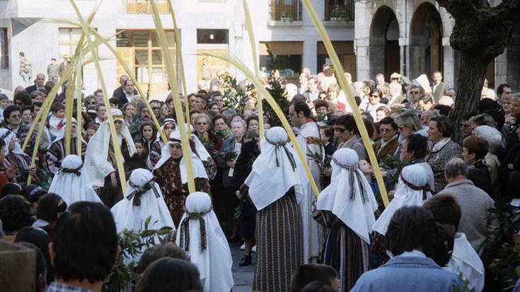 Sagrarioko giltza maiordomo nagusiak gordetzen zuen Ostegun Santu egunean