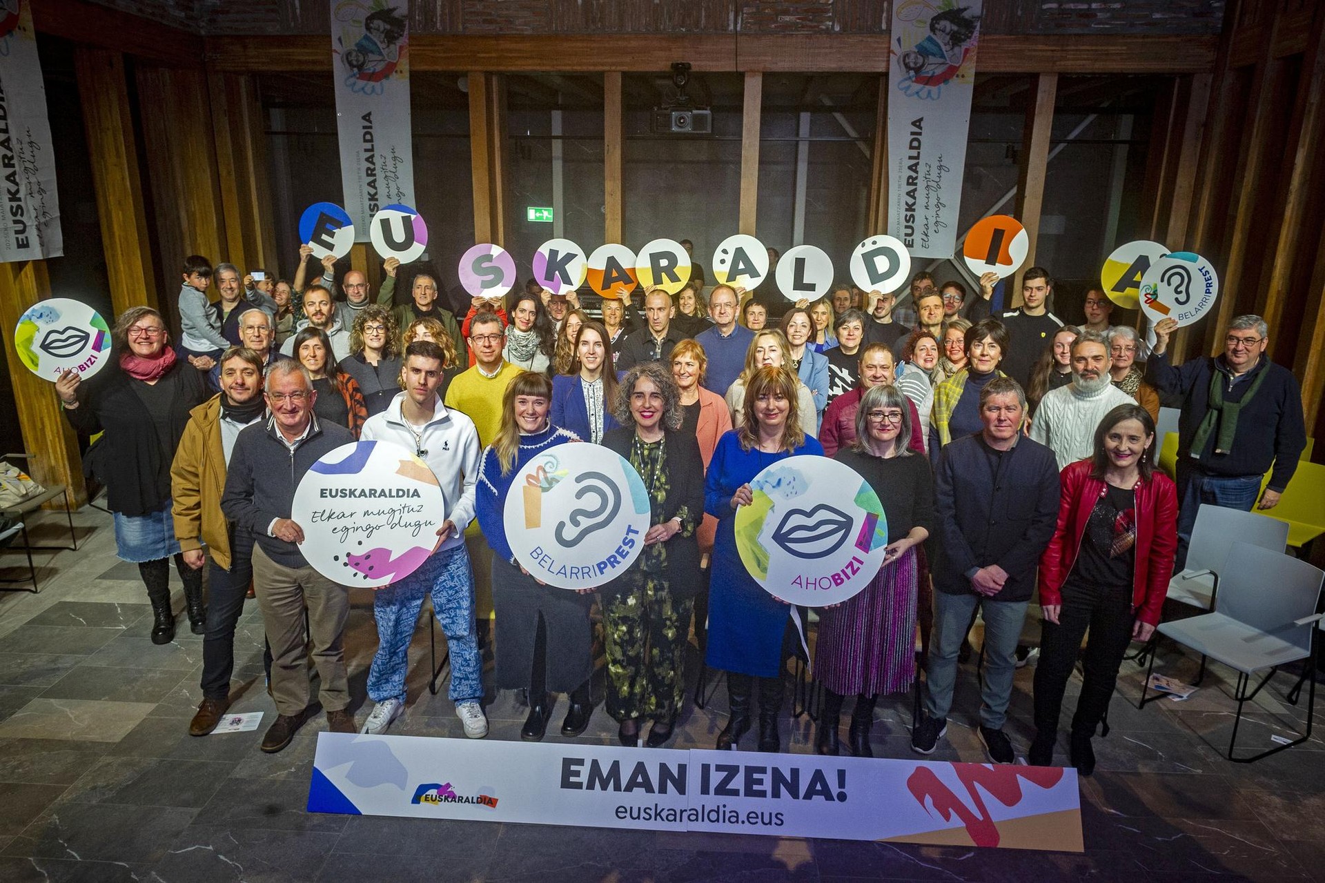 Zabaldu dute belarriprestek eta ahobiziek Euskaraldian izena emateko aukera