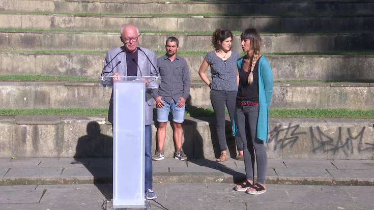 Biharko martxa bertan behera utzi eta Euskal Herriko plazak hartzeko dei egin du Sarek