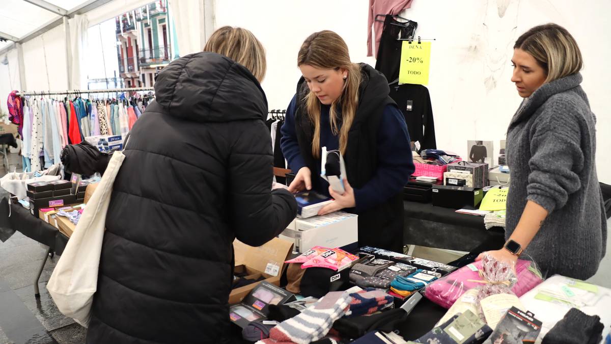 Bihar, tokiko dendarien Lokal Friday azoka