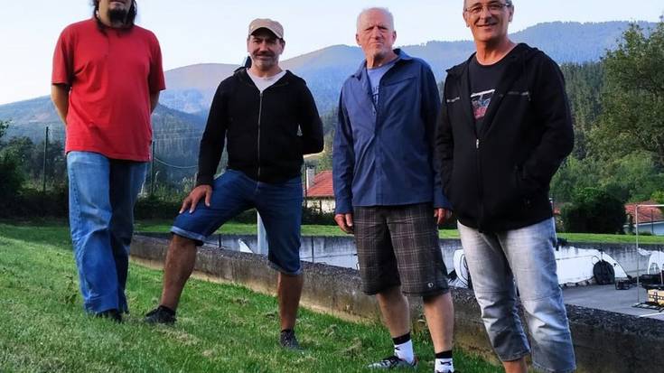 Kantu kalejira egingo dute Mendaron, In Leikek antolatuta