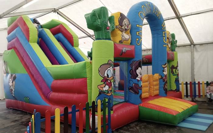 Gaurtik, puzgarriak plazan