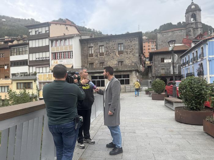 Soraluzeko kanpaiak nonahi