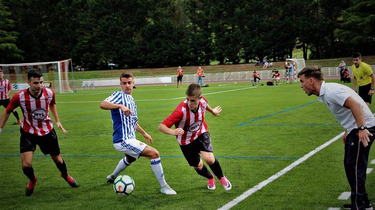 Euskaraz berba egitea debekatu zien arbitroak jokalariei Idiazabal-Elgoibar partidan