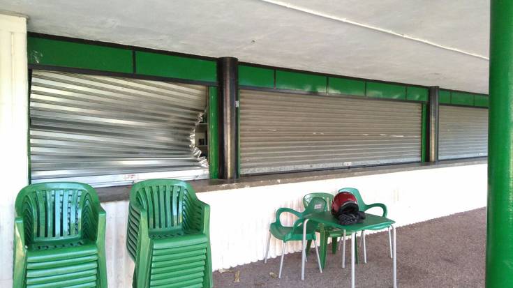 Lapurreta futbol zelaiko tabernan