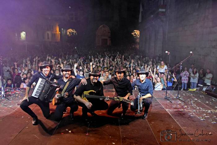 Nogen eta Puro Relajo taldeak izango dira 2024ko sanbartolomeetako musika talde nagusiak