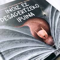 'Inoiz ez desagertzeko ipuina' lanaren aurkezpen musikatua