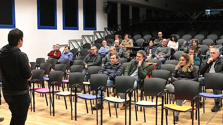 “Aralarren kontserbazioaren auzia positiboan planteatu nahi izan dugu adituei ahotsa emanez”