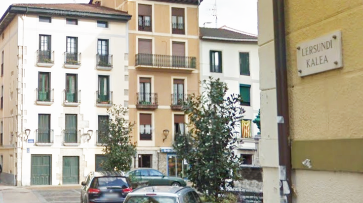 Gure kale-izendegiak, gure historiaren eta balioen ispilu