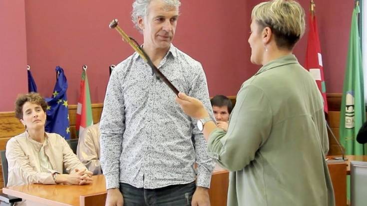 EHBildutik salatu dute Mendaroko alkatearen soldata %25 igo dutela