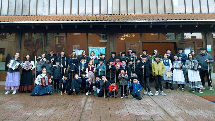 Itziarko santa eskea argazkitan