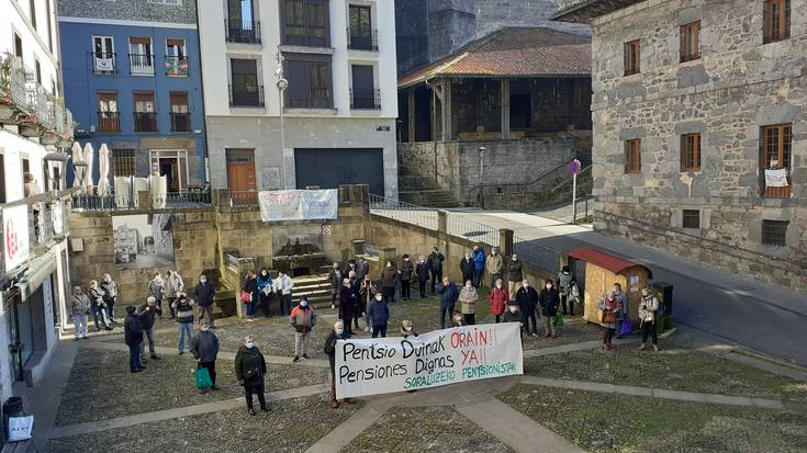 Pentsiodunen mugimenduak azpimarratu du ez duela onartuko oraingo egoera