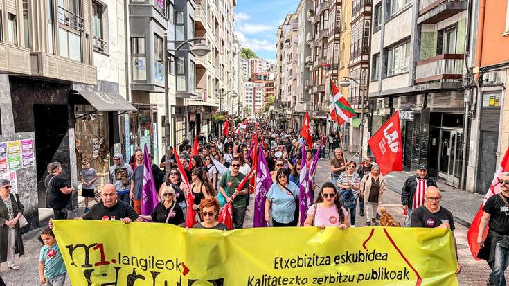 Aberastasunaren banaketa eta zerbitzu publikoak aldarri Maiatzaren Leheneko manifestazioan