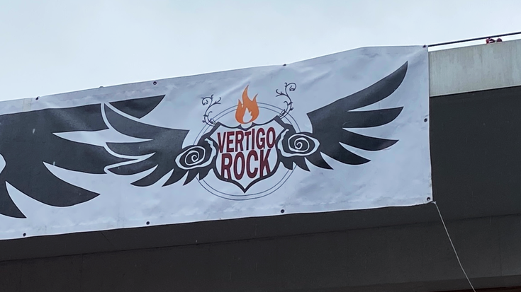 Rock doinuek beteko dituzte Ermuko plazak eta kaleak