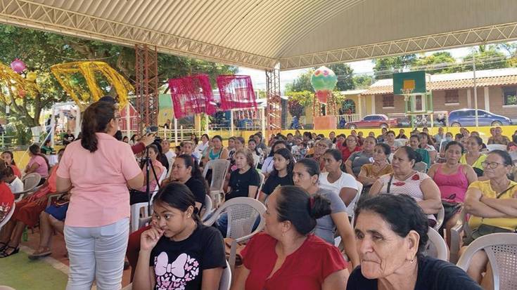 El Salvadorren garapen proiektuak sustatzen jarraitzen dute, Debako Udalaren laguntzaz