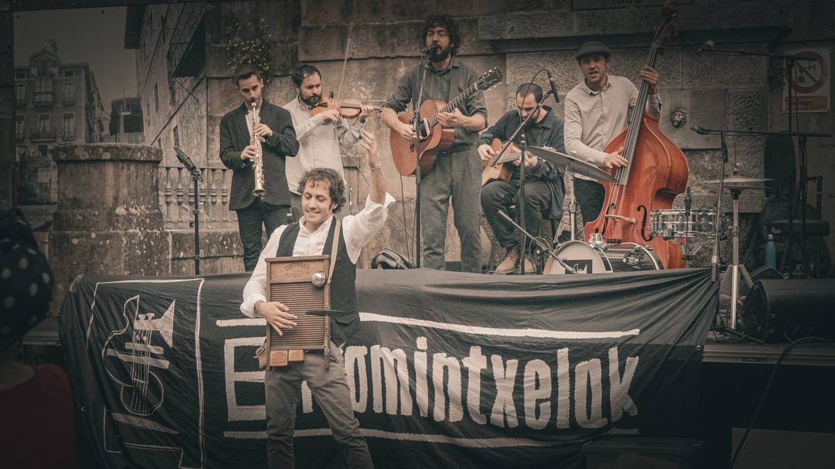 Swing kontzertu-dantzaldi ikusgarria