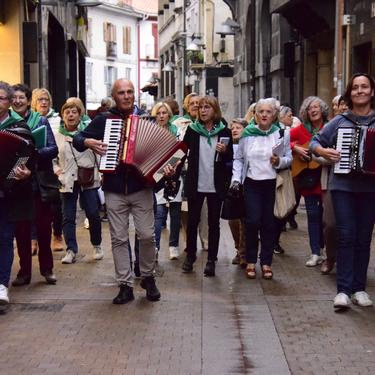 Kalean Kantuzen emanaldia