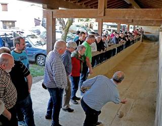 Debabarreneko bolatokietan jokatuko dituzte Gipuzkoako Hiru Txirlo bola-joko txapelketako jardunaldi gehienak