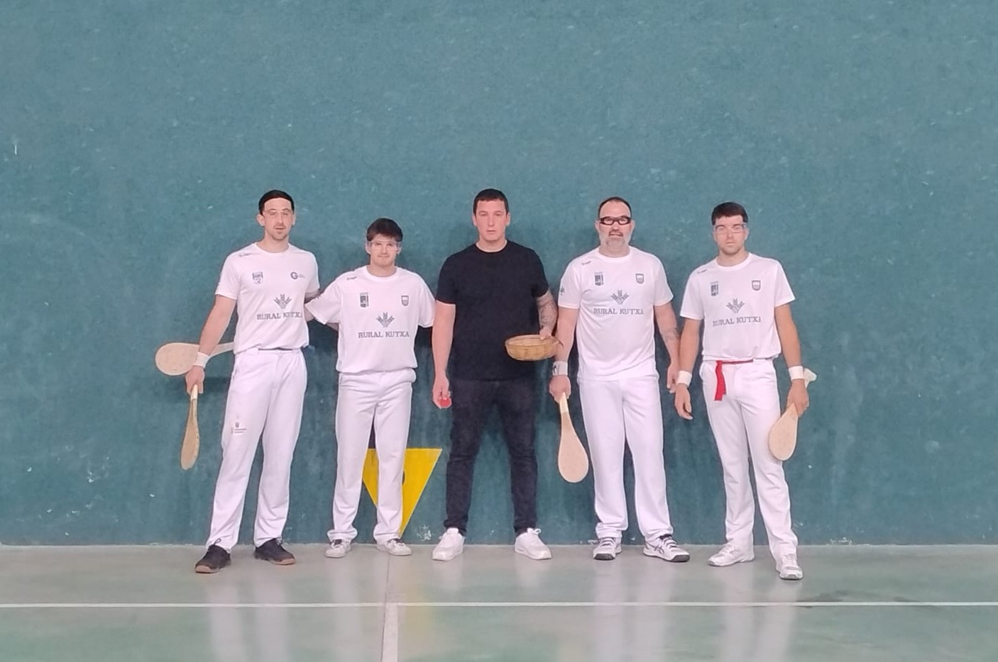 Final-zortzirenetara sailkatu dira Soraluze Pilota Elkarteko palariak