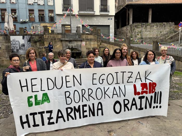 Sindikatuak batera egoitzetako langileendako jardun osoko kontratuak eskatzeko