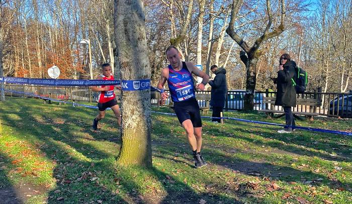 Iñigo Larizek hirugarren postua lortu du Bolunburu Krosean