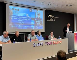 Elgoibarko Lanbide Heziketaren historia, oraina eta iragana hizpide izan dituzte EHUko Udako Ikastaroen barruan antolatutako jardunaldian