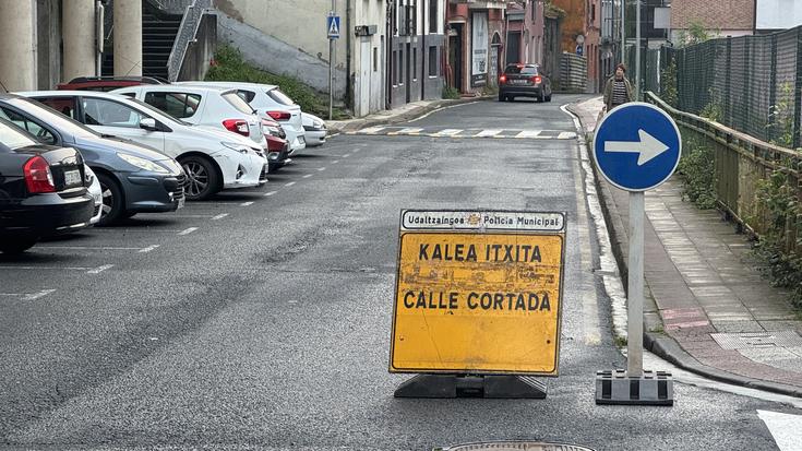 Gaur arratsaldetik, errepidea zabalik autoendako