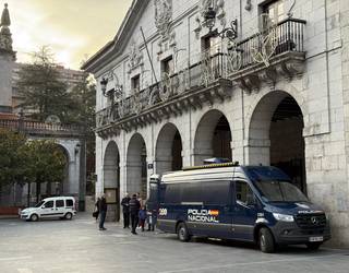 Erantzun ona izan du Nortasun agiria eta pasaportea Elgoibarren bertan berritzeko deialdiak