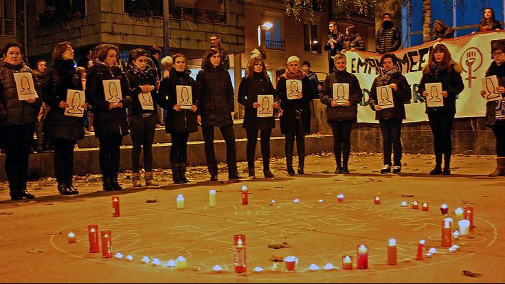 Azaroaren 25ean hamaika ekitaldi Elgoibarren eta Mendaron indarkeria matxista salatzeko