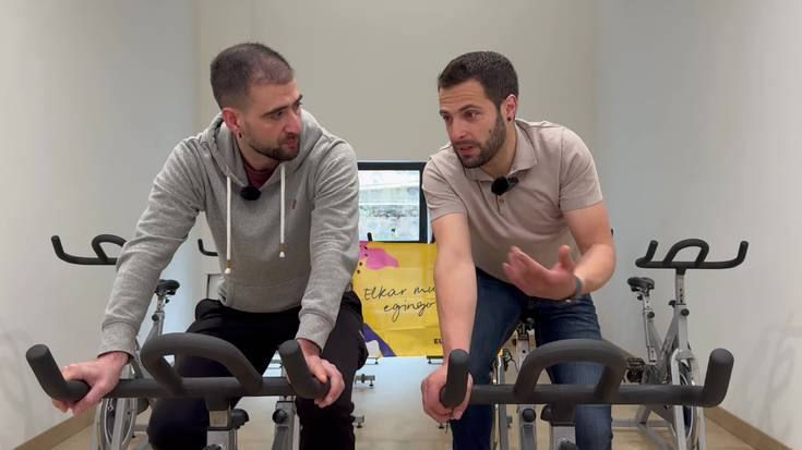 Oier eta Aitor: "Kirolariok hizkuntzari dagokionez ere erreferente izan gaitezke"