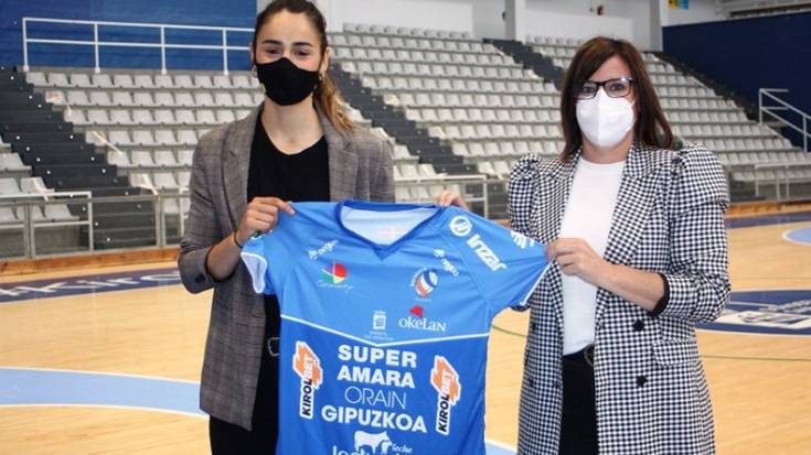 June Loidik, bere aurkezpenean: "Urratsa emateko unea da"
