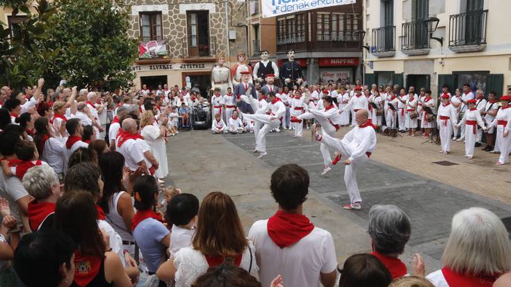 San Roke egun betea izan dute Deban