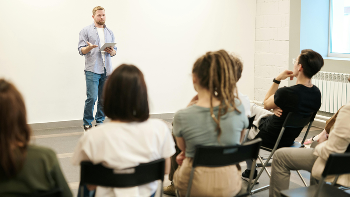 Abian da HAZILAN+ programa Debabarreneko kualifikaziodun langabeei lana aurkitzen laguntzeko