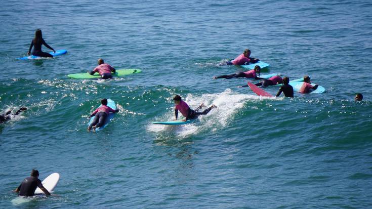 IPAR Surf & Skate Eskolak uda osorako eskaintza berezia prestatu du Deban eta Eibarren