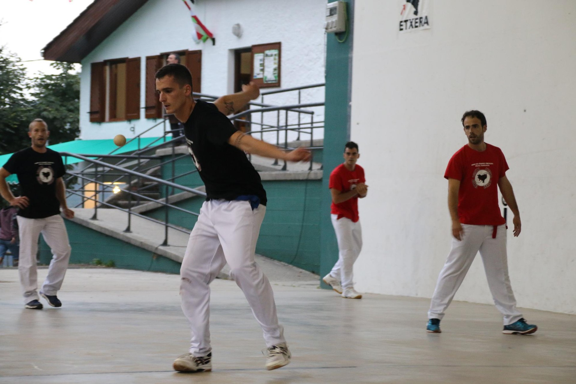 Pilota txapelketako final handia zapatuan San Andresen