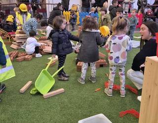 Ikaskuntzaren eta gizarte-eraldaketaren "laborategi" bihurtu zen Ermua
