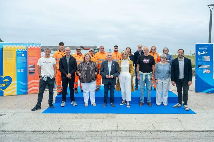 Asteburuan emango dio hasiera Debak hondartza denboraldiari