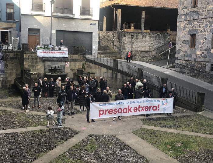 “Togak mendekurako tresna bihurtu” izana salatu dute apirileko azken barikuan