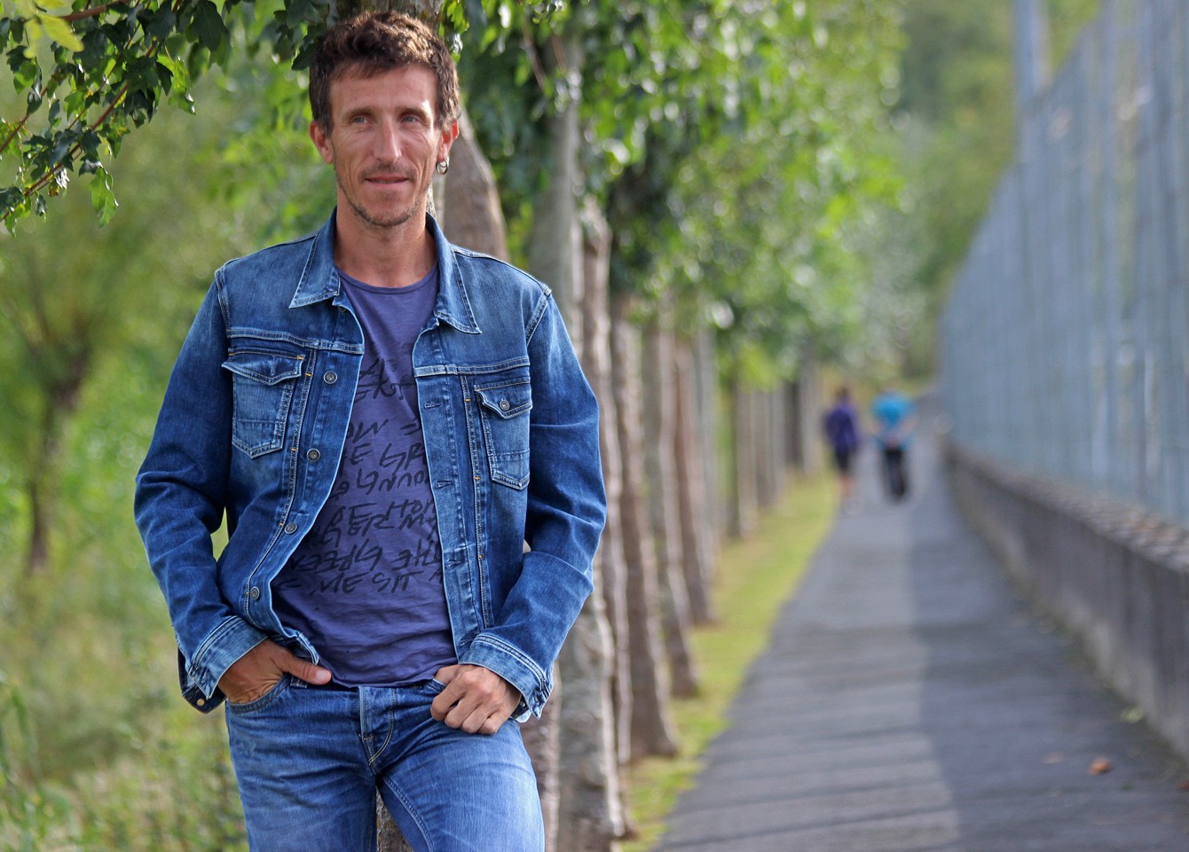 Javi Dominguez: “Ultra lasterketak bidaia luze bat egitea bezala dira”