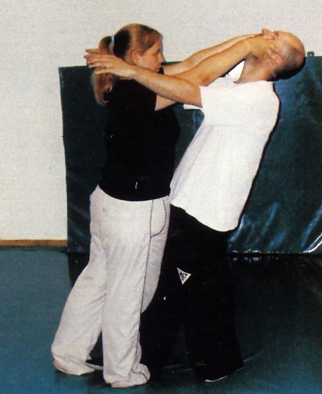Emakumeentzako Autodefentsa ikastaroa emango du wingtsun eskolak