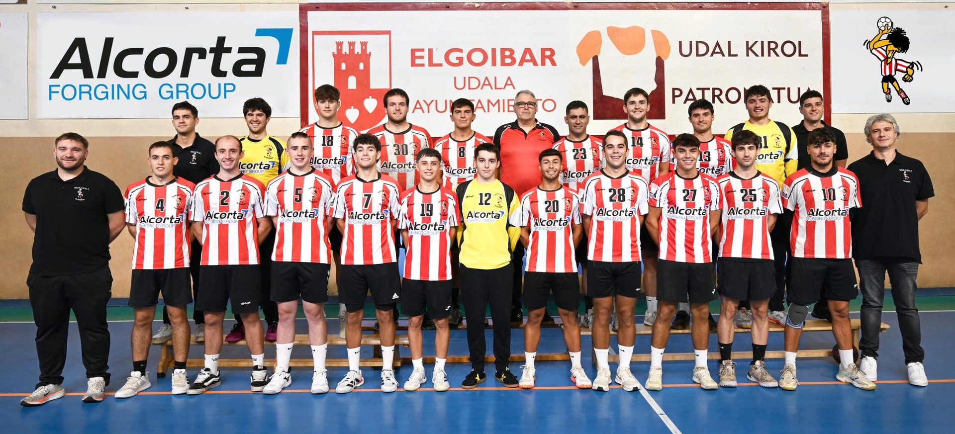 Jarraian bosgarren partida irabazita zuzenean lider jarri da Alcorta