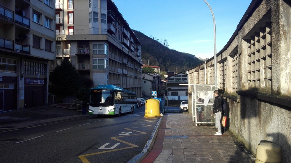 Aldaketak Pesaren autobus zerbitzuetan