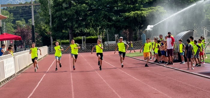 Atletismo jardunaldiarekin hasiko dute zapatuan Elgoibarko Eskola Kiroleko ikasturtea