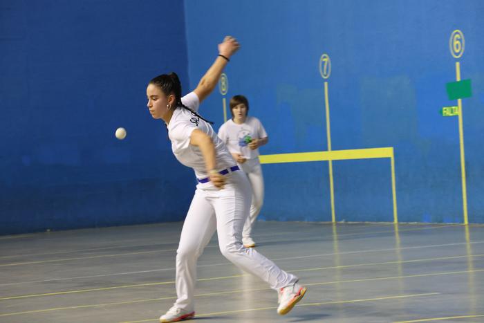 Nafarroako Pilota Irekiko partidak jokatuko dituzte domekan Elgoibarren