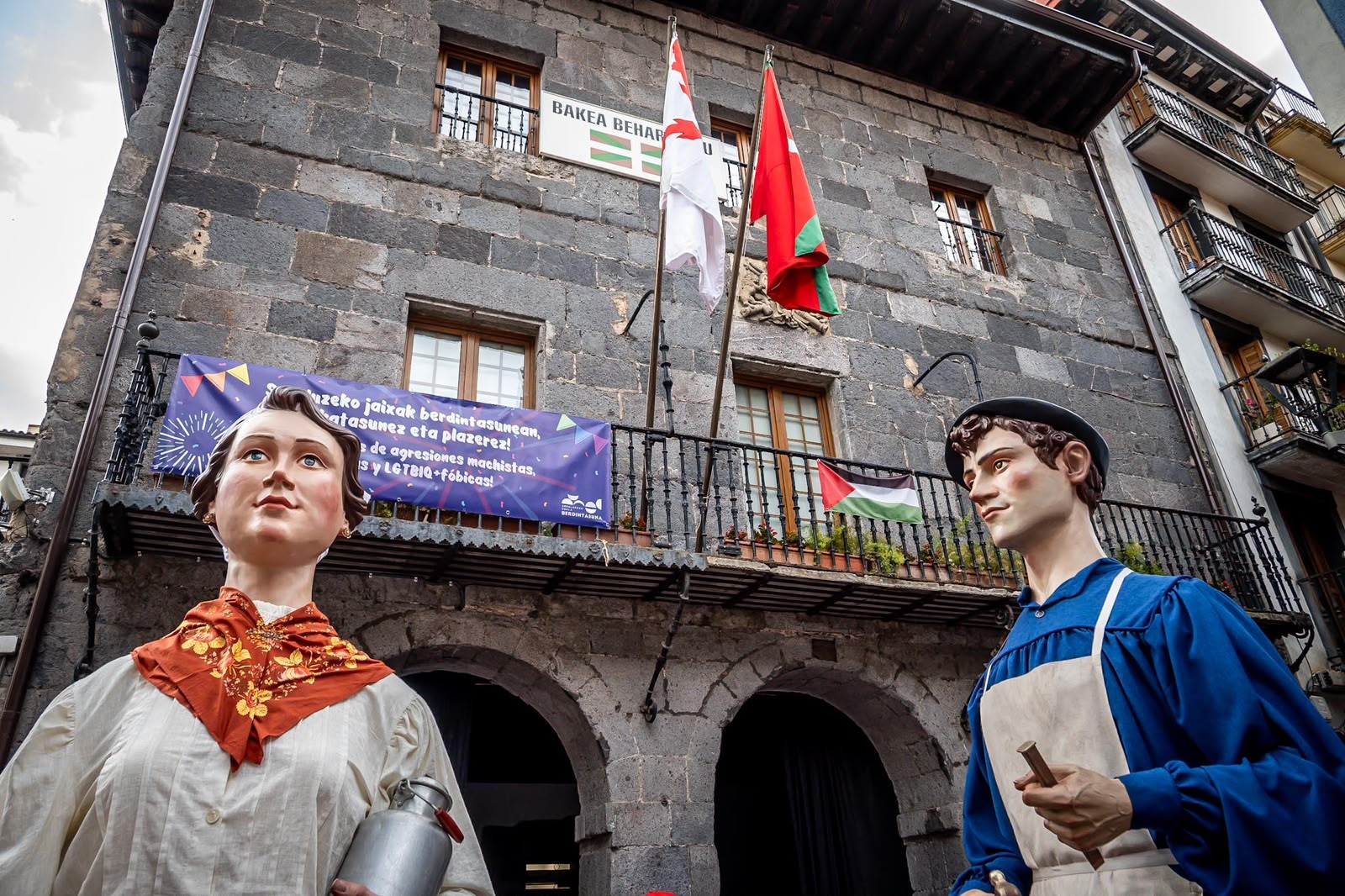 Santiago eta Santa Ana jai partehartzaile eta ederrak izan dira aurtengoak; Udalak herritarrekin osatu nahi du jaien balorazioa
