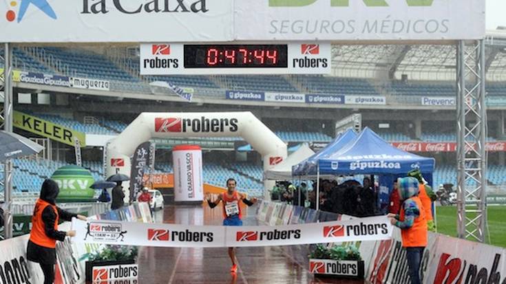 Alberto Revueltak irabazi du Donostiako 15 kilometroko lasterketa