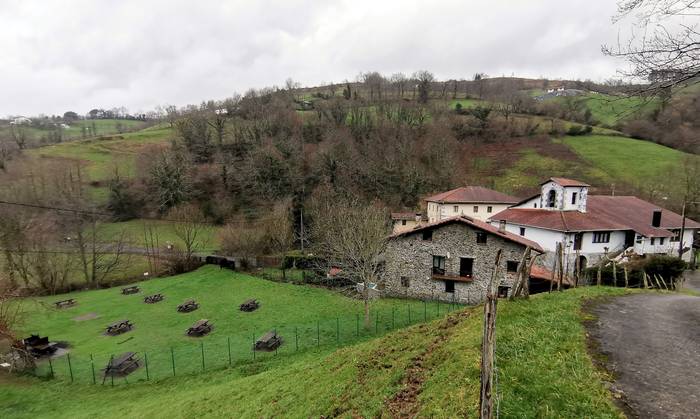 Sallobenteko etxeak ur-sare orokorrera batzeko lanak 2025ean hasiko dituzte