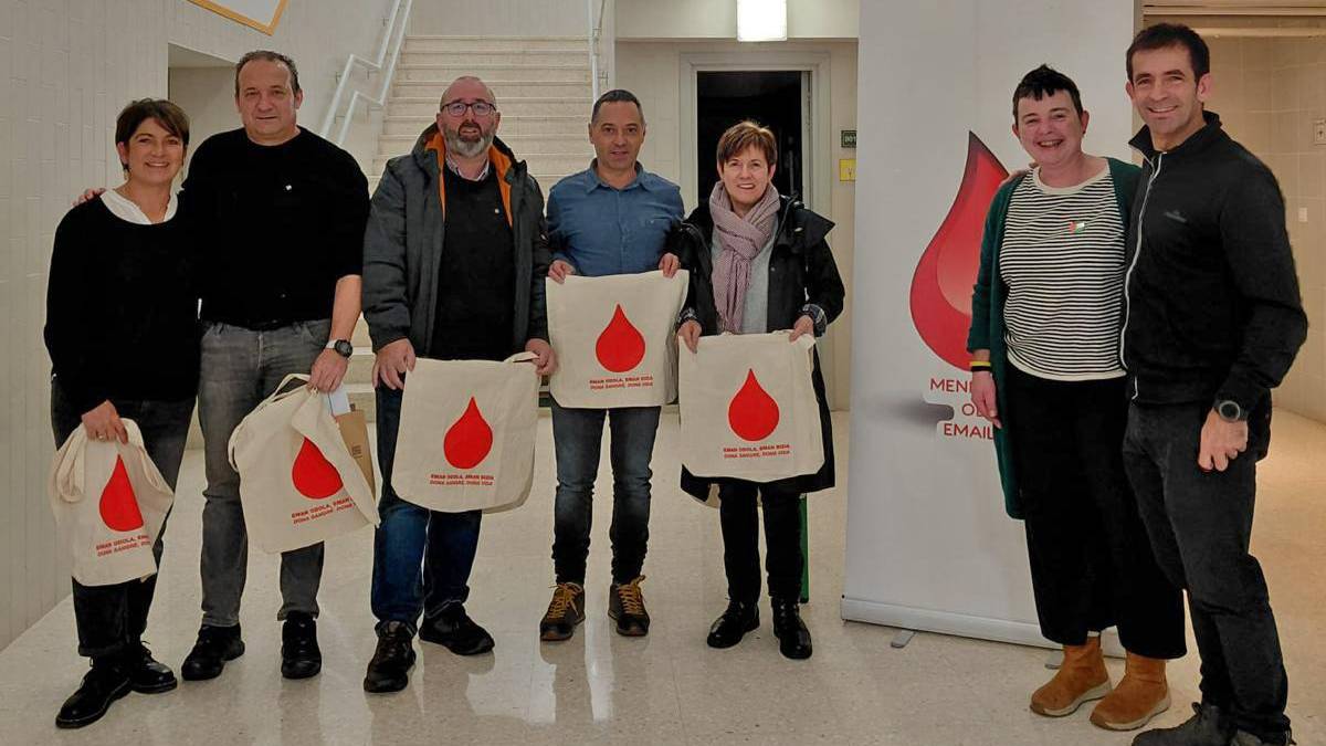 Aitortza jaso dute Mendaroko odol-emaileek