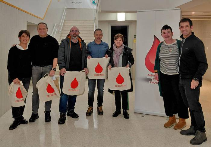 Aitortza jaso dute Mendaroko odol-emaileek